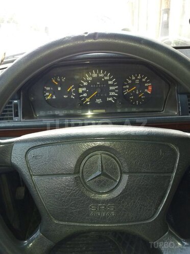 Mercedes 200 1993, 180,000 km - 0.2 l - Bakı