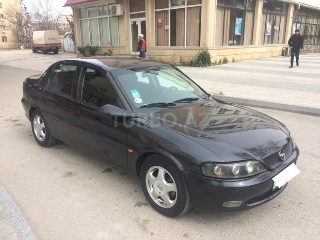 Opel Vectra 1998, 298,000 km - 1.6 l - Sumqayıt