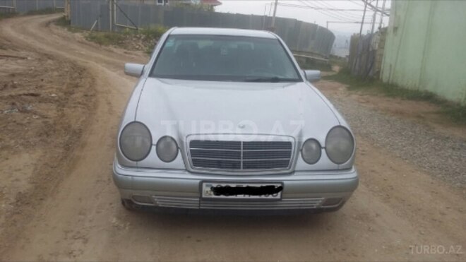 Mercedes  1996, 190 km - 2.2 l - Bakı