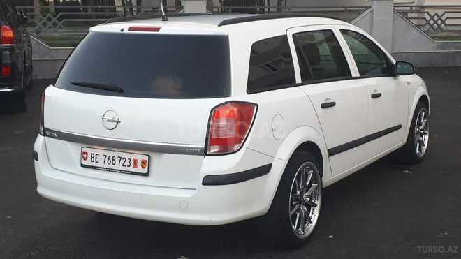 Opel Astra 2006, 191,000 km - 1.3 l - Bakı