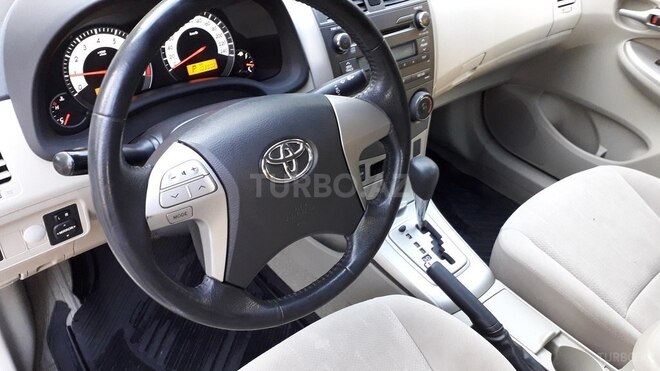 Toyota Corolla 2013, 104,000 km - 1.6 l - Bakı