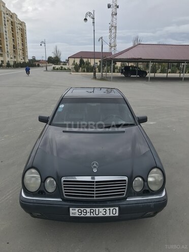 Mercedes E 300 1997, 331,700 km - 3.0 l - Bakı