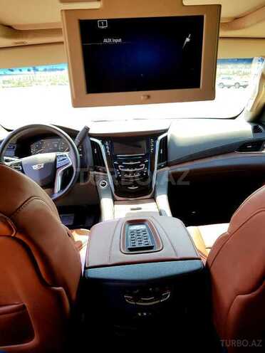 Cadillac Escalade 2015, 5,300 km - 6.2 l - Bakı