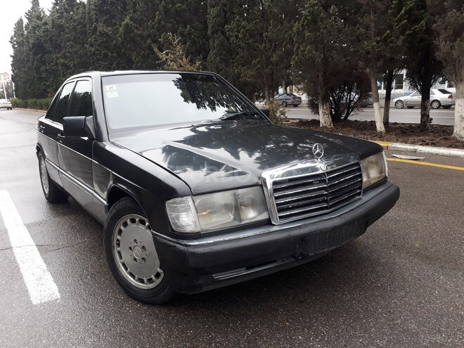Mercedes 190 1991, 243,000 km - 1.8 l - Sumqayıt