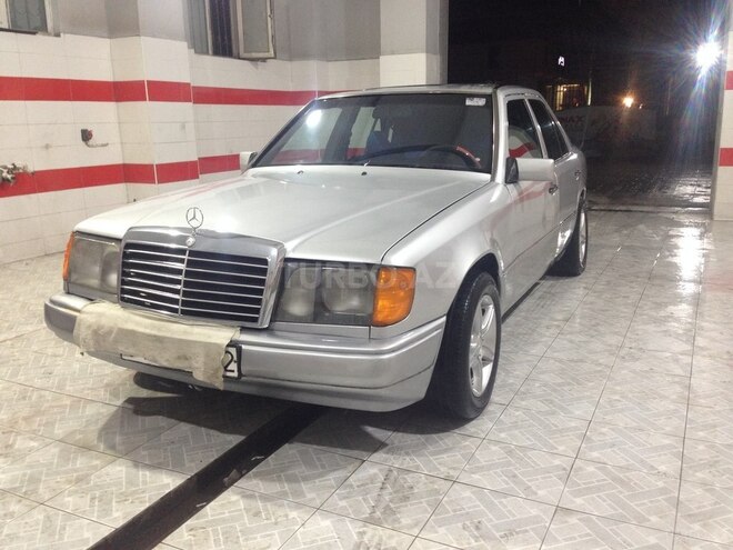 Mercedes E 200 1992, 354,646 km - 2.0 l - Bakı