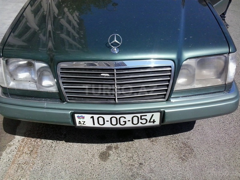 Mercedes E 220 1994, 329,000 km - 2.2 l - Bakı