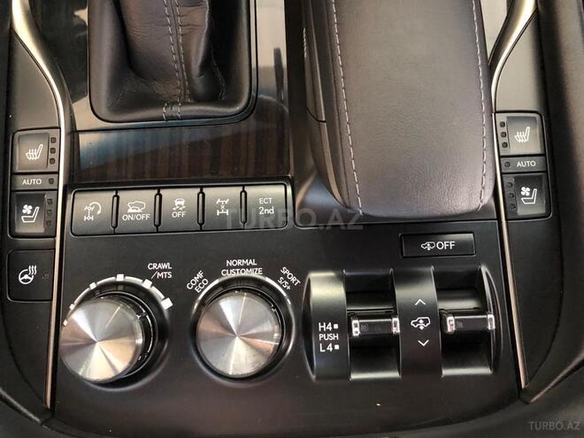 Lexus LX 570 2016, 80,000 km - 5.7 l - Bakı