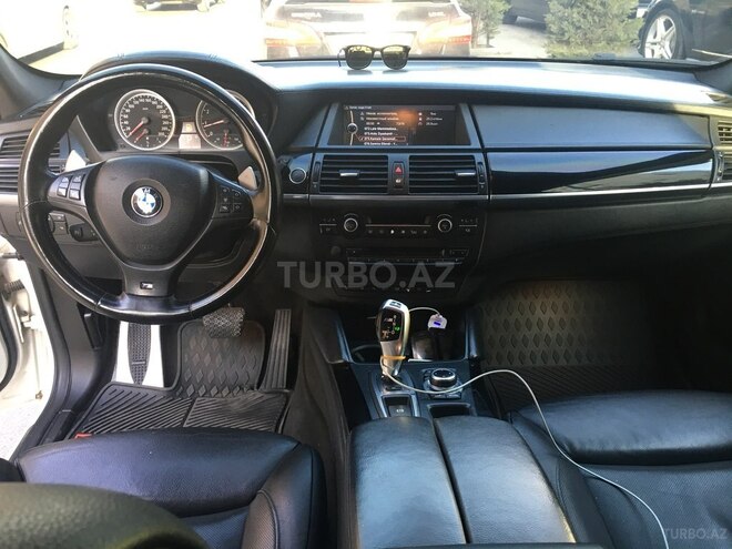 BMW X6 2011, 133,000 km - 4.4 l - Bakı