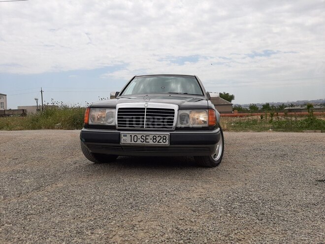 Mercedes E 300 1992, 662,485 km - 3.0 l - Bakı