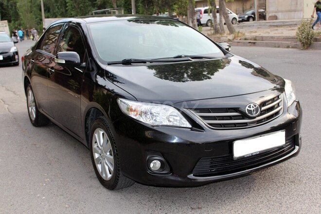 Toyota Corolla 2011, 114,000 km - 1.4 l - Bakı
