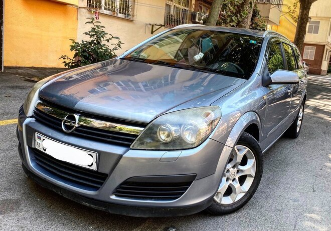Opel Astra 2006, 268,000 km - 1.9 l - Bakı