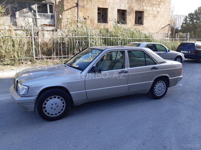 Mercedes 190 1990, 298,000 km - 1.8 l - Bakı