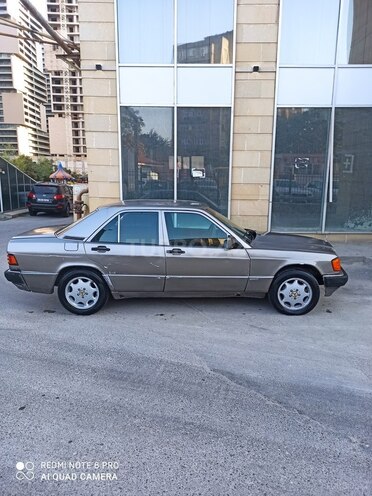 Mercedes 190 1990, 256,000 km - 2.0 l - Bakı