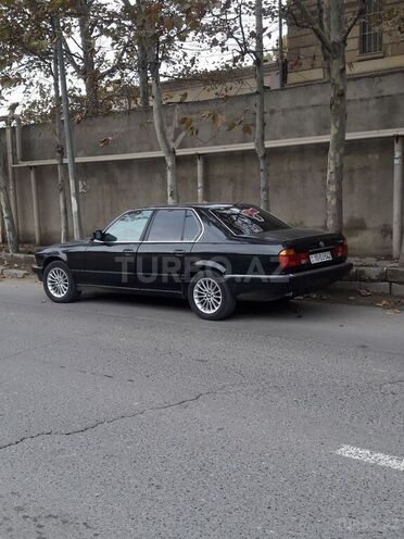 BMW 735 1987, 300,000 km - 3.5 l - Bakı