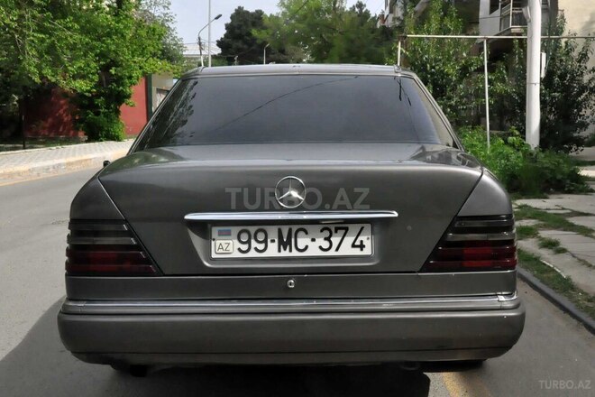 Mercedes E 300 1990, 728,153 km - 3.0 l - Şirvan