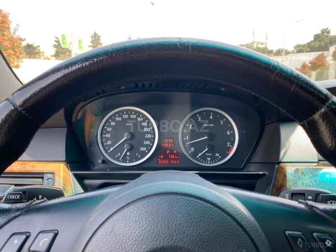 BMW 530 2005, 256,000 km - 3.0 l - Bakı