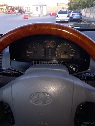 Hyundai Terracan 2003, 384,000 km - 2.9 l - Bakı