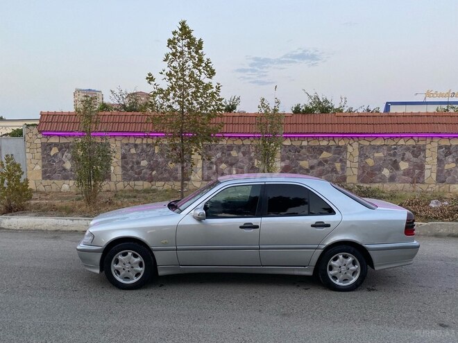 Mercedes C 200 1999, 259,854 km - 2.0 l - Sumqayıt