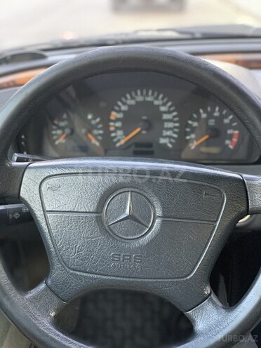 Mercedes C 240 1998, 355,000 km - 2.4 l - Bakı
