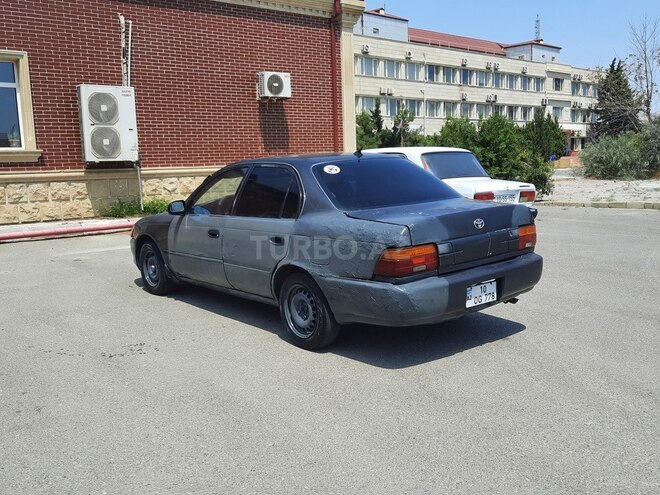 Toyota Corolla 1995, 389,568 km - 2.0 l - Bakı