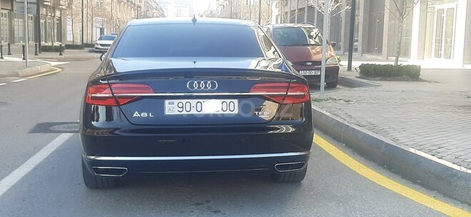 Audi A8 2017, 69,000 km - 4.0 l - Bakı