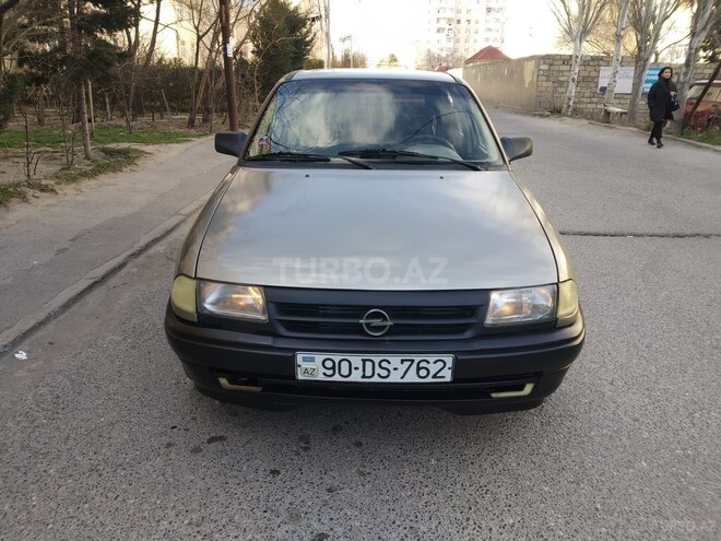Opel Astra 1993, 288,525 km - 1.4 l - Sumqayıt
