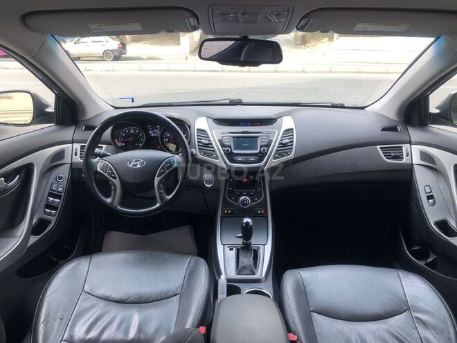Hyundai Elantra 2015, 84,300 km - 1.8 l - Bakı