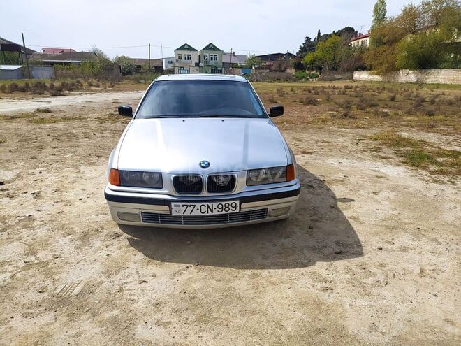 BMW 318 1991, 286,350 km - 1.8 l - Bakı