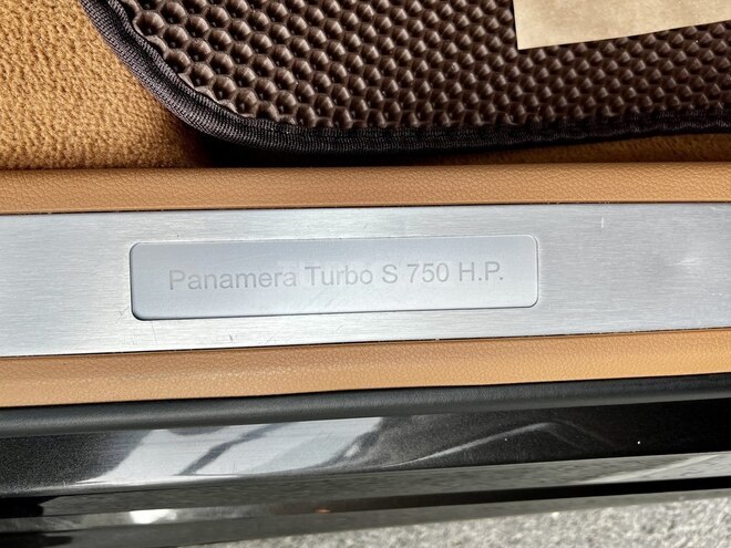 Porsche Panamera Turbo S 2011, 116,000 km - 4.8 l - Bakı