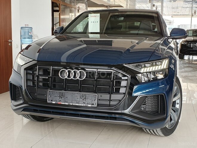 Audi Q8 2018, 35,000 km - 3.0 l - Bakı