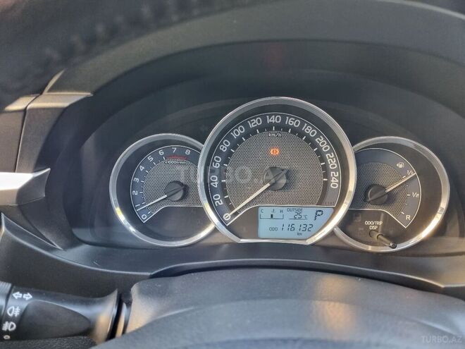 Toyota Corolla 2014, 117,000 km - 1.6 l - Bakı