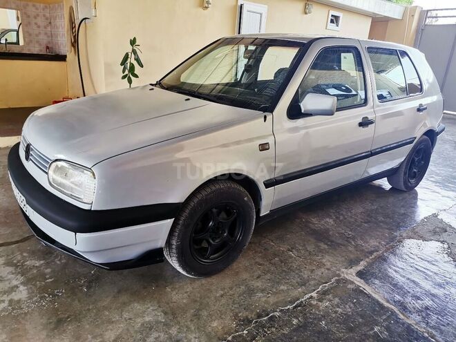 Volkswagen Golf 1993, 400,000 km - 1.8 l - Sabirabad