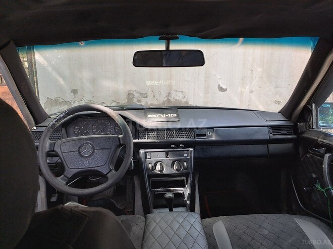 Mercedes E 230 1985, 45,818 km - 2.3 l - Bakı