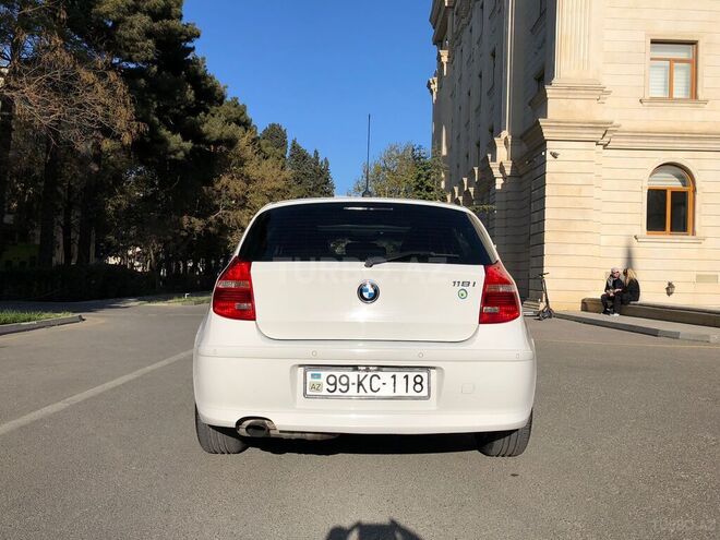 BMW 118 2010, 65,000 km - 2.0 l - Bakı