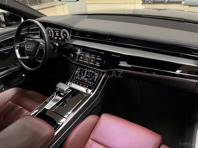 Audi A8 2021, 33,000 km - 3.0 l - Bakı
