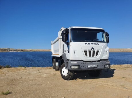 Iveco Astra HD8 2013