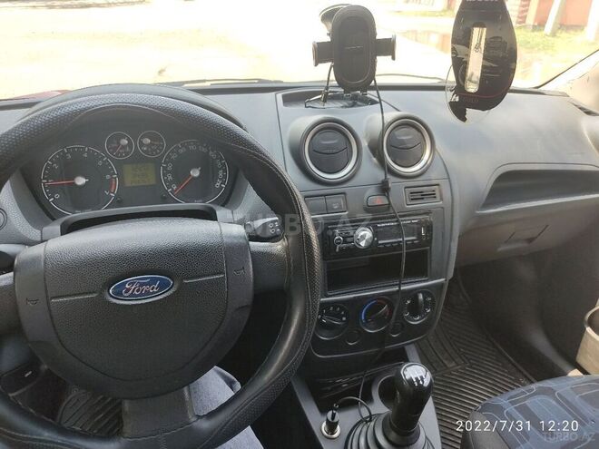 Ford Fiesta 2008, 293,757 km - 1.3 l - İmişli
