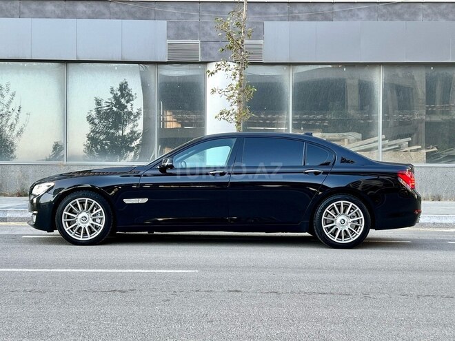 BMW 750 2014, 157,000 km - 4.4 l - Bakı
