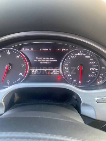 Audi A8 2013, 178,000 km - 4.0 l - Bakı