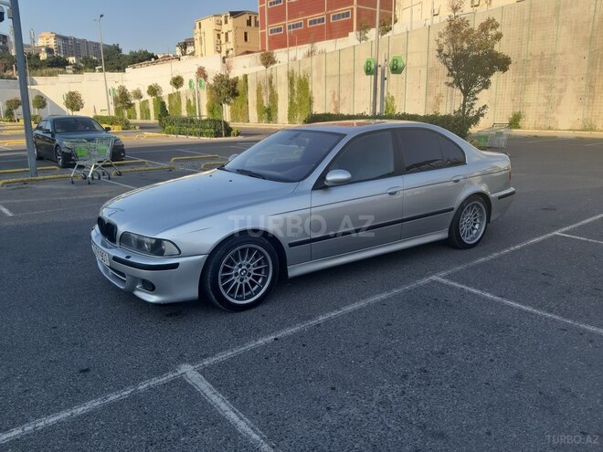 BMW 525 2003, 290,000 km - 2.5 l - Bakı