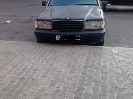 Mercedes 190 1990