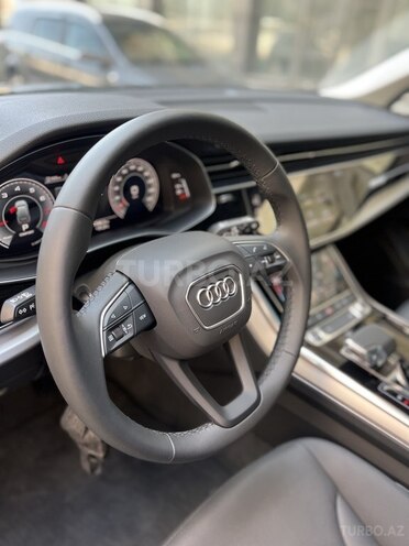 Audi Q7 2022, 1,977 km - 2.0 l - Bakı