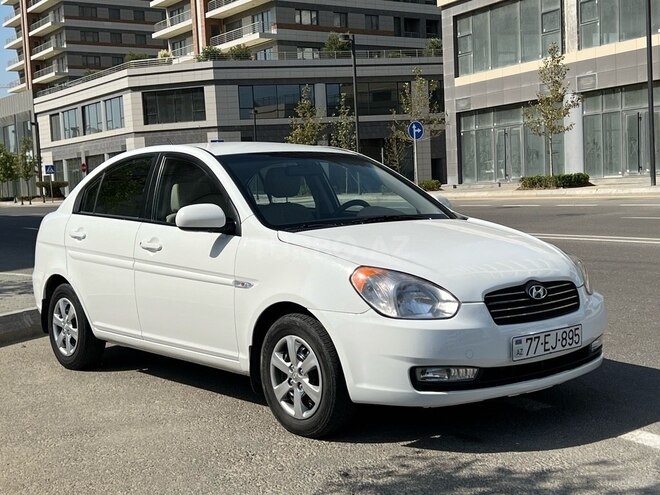 Hyundai Accent 2010, 220,000 km - 1.4 l - Bakı