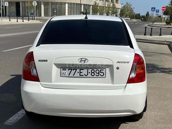 Hyundai Accent 2010, 220,000 km - 1.4 l - Bakı