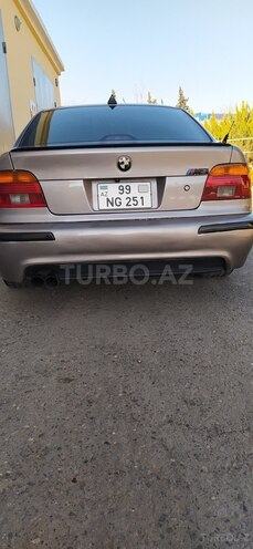 BMW 523 1999, 268,356 km - 2.5 l - Salyan