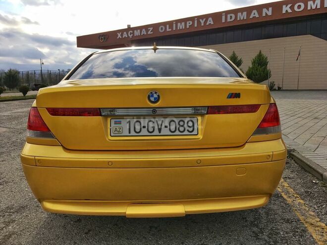 BMW 745 2001, 80,000 km - 4.4 l - Xaçmaz