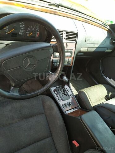 Mercedes C 240 1998, 280,000 km - 2.4 l - Bakı