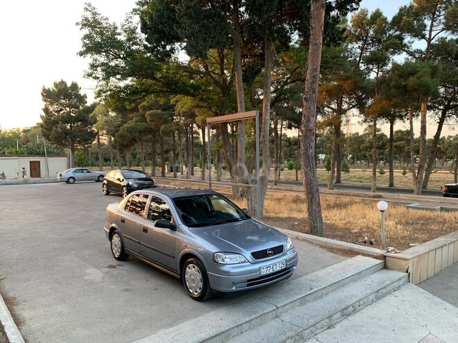Opel Astra 2005, 111,000 km - 1.4 l - Bakı