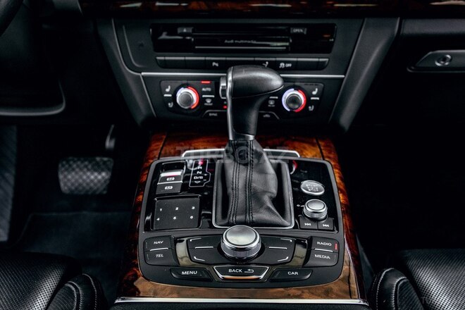 Audi A7 2013, 64,000 km - 3.0 l - Bakı