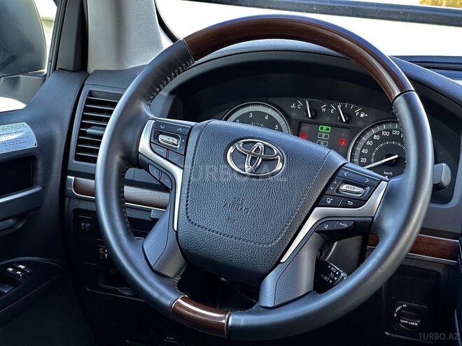 Toyota Land Cruiser 2017, 100,000 km - 4.0 l - Bakı